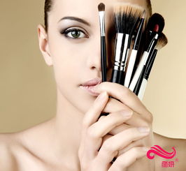 个人形象设计师与化妆师学哪个更好 个人形象设计的潜力与优势